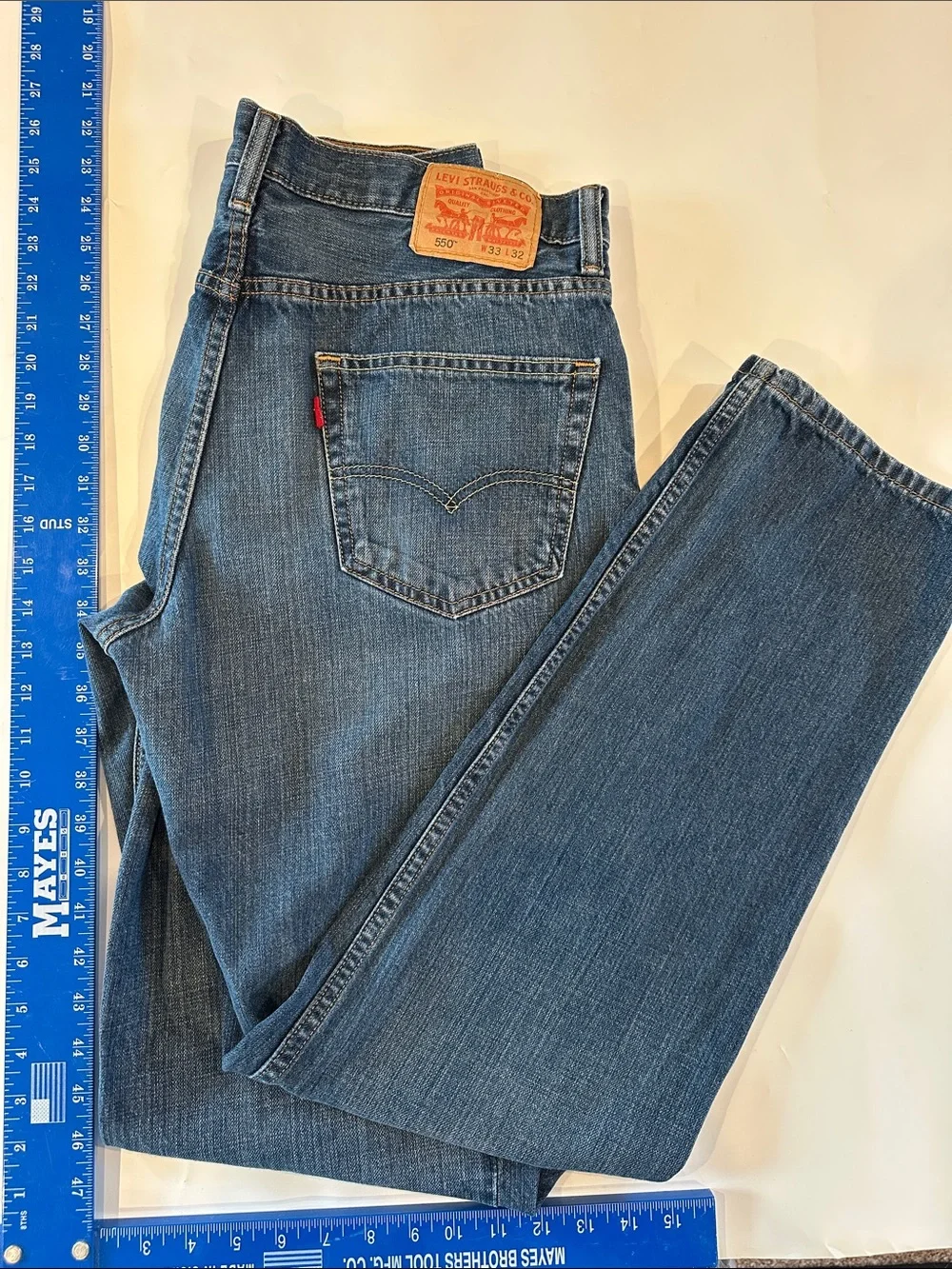 Levi’s 550 Relaxed Fit Blue Denim Jeans - Casual Everyday Comfort